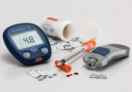 Diabetic needle and medicine