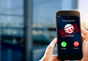 Scam-call-on-smartphone